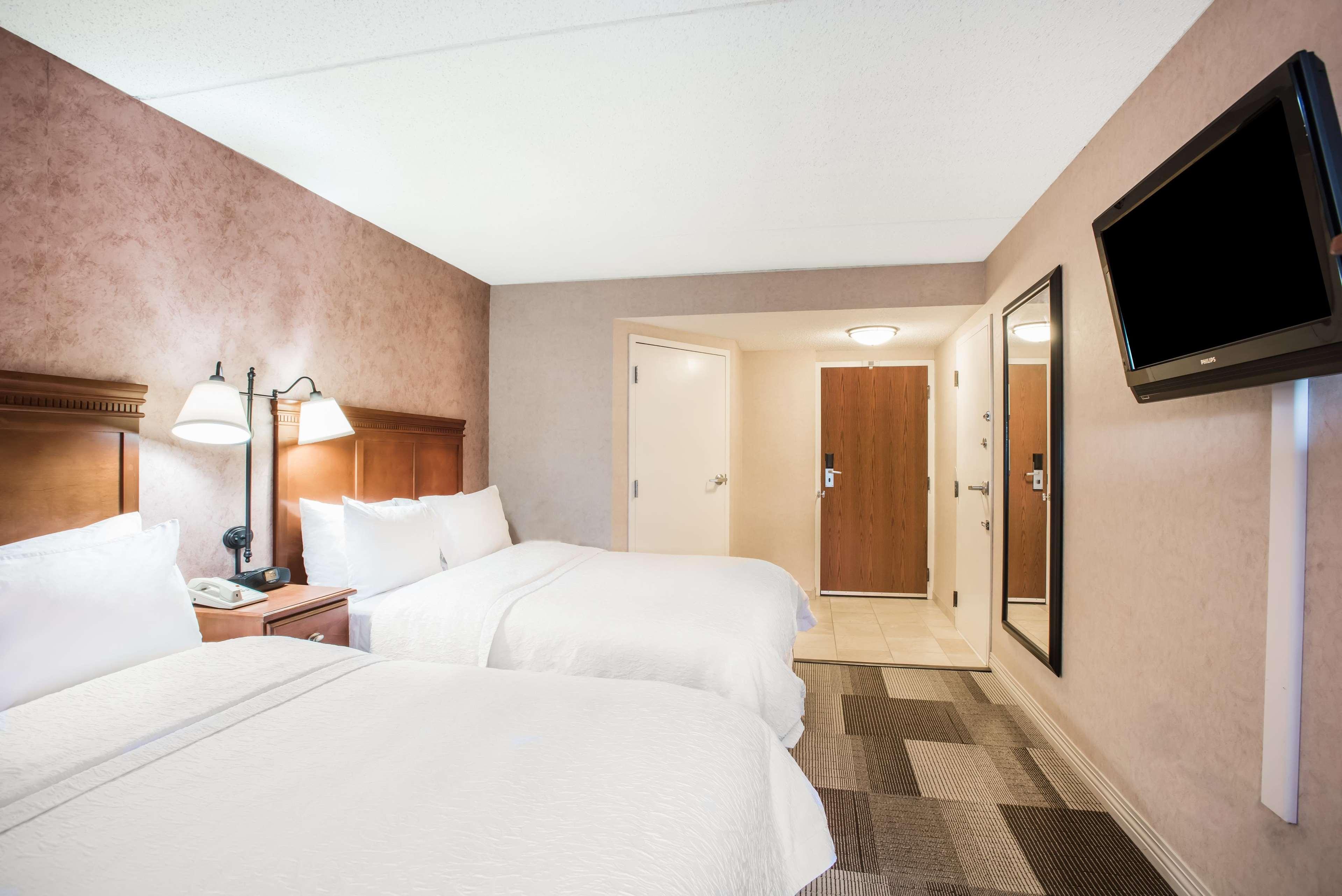 Hampton Inn West Springfield Kültér fotó