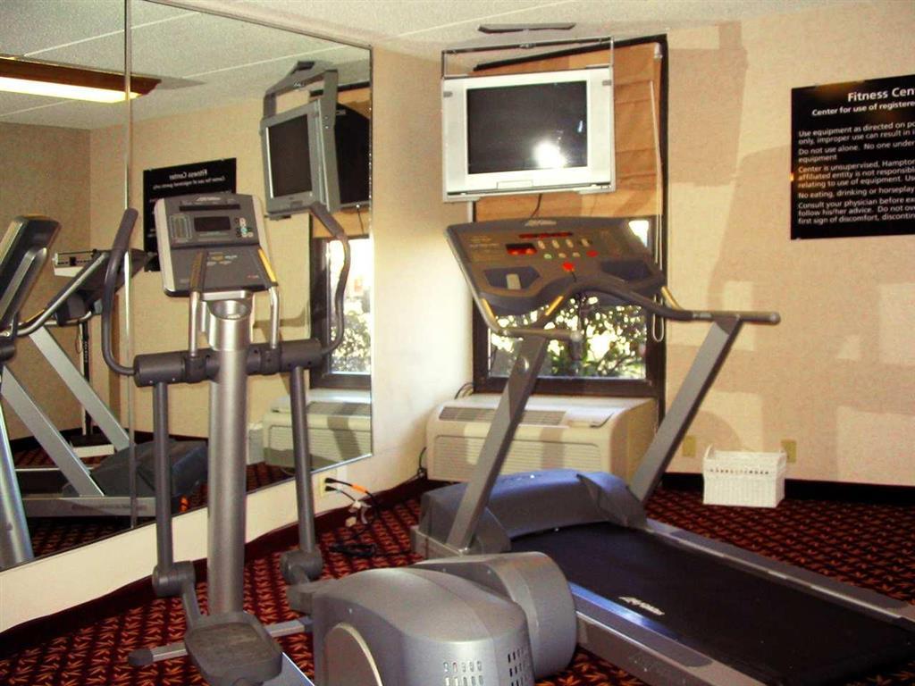 Hampton Inn West Springfield Létesítmények fotó