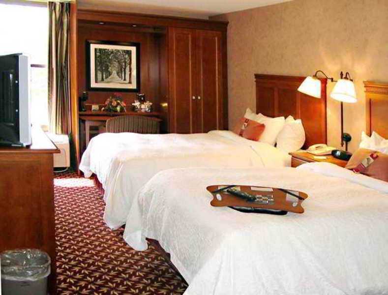 Hampton Inn West Springfield Szoba fotó